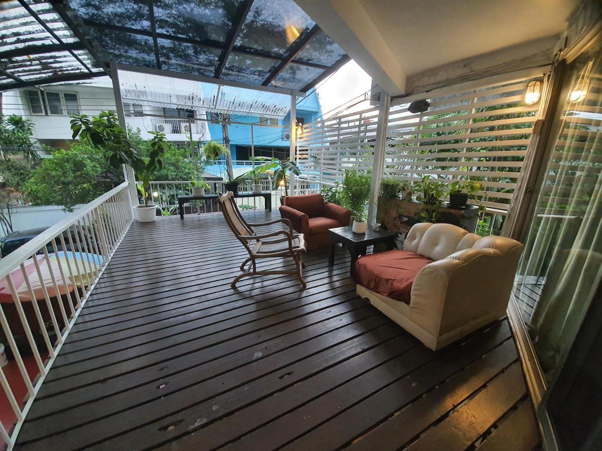 Home16 Sukhumvit16 Bangkok Ngoại thất bức ảnh