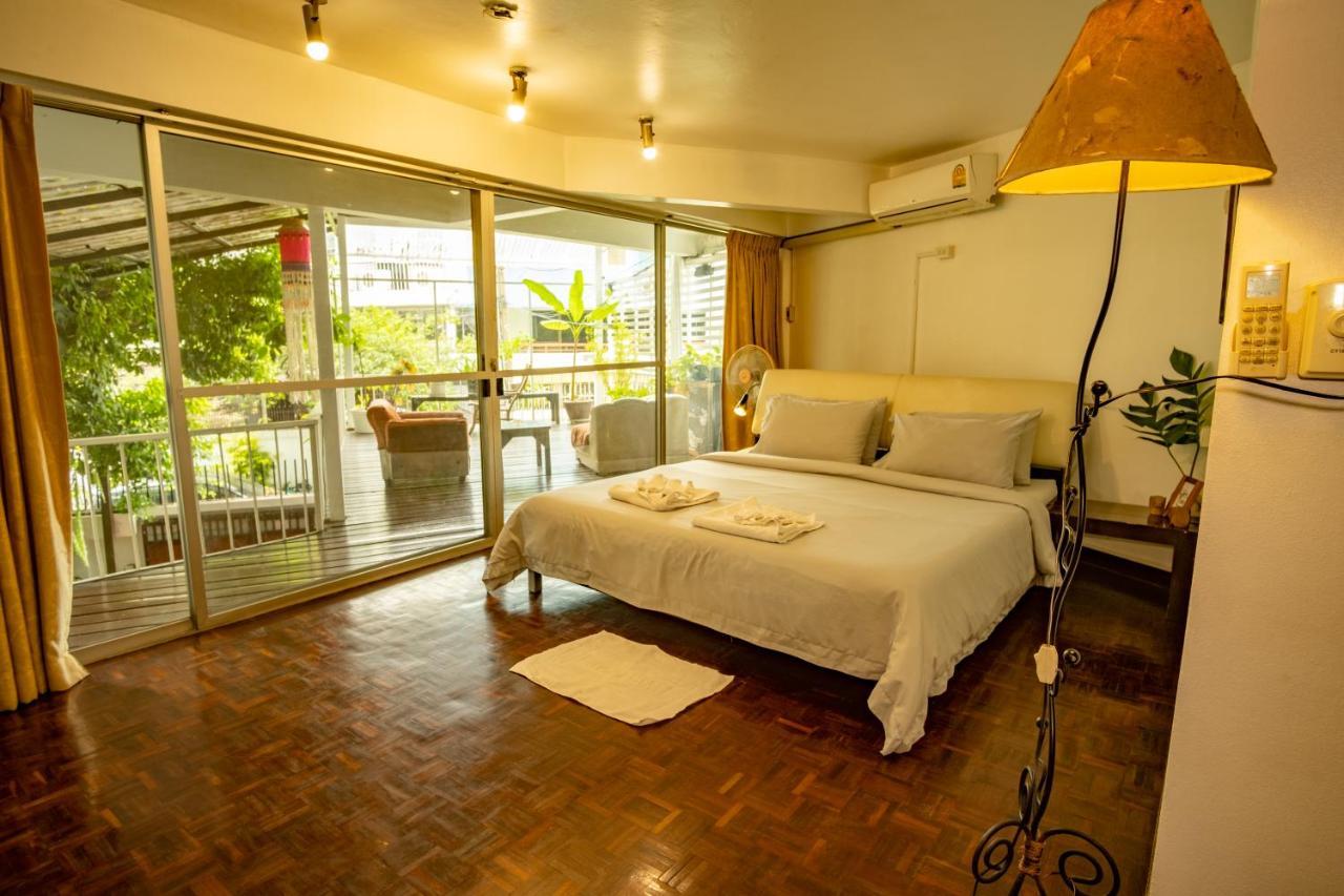 Home16 Sukhumvit16 Bangkok Ngoại thất bức ảnh