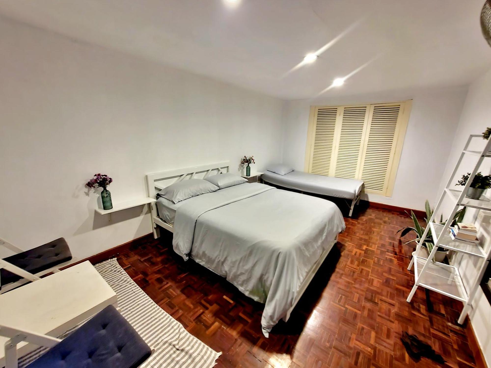 Home16 Sukhumvit16 Bangkok Ngoại thất bức ảnh