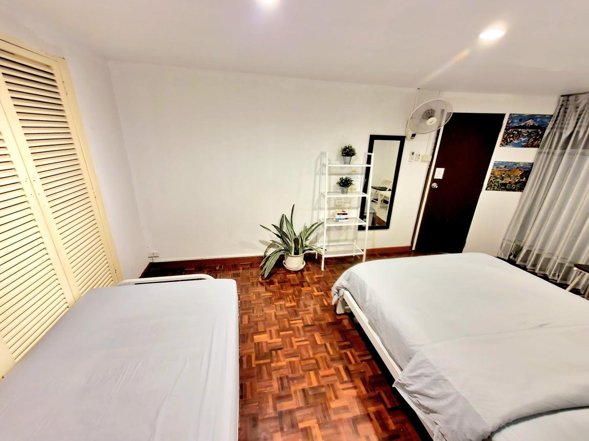 Home16 Sukhumvit16 Bangkok Ngoại thất bức ảnh